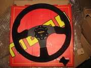 Спортивный руль Momo Race (замшевый)