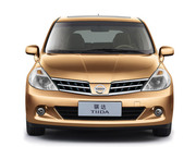 Запчасти на арабскую Nissan Tiida