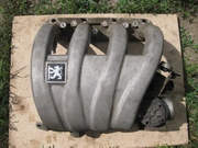 Впускной коллектор Peugeot 406