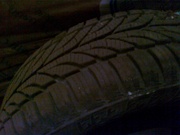 Продам зимнюю резину б/у, 2шт для легкового авто: Sportiva 175/70 R13