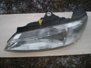 Фара передняя Peugeot 406