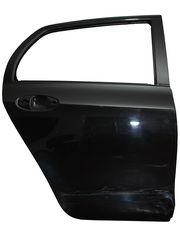 Дверь Toyota Yaris 2008 (зад. прав.) б/у