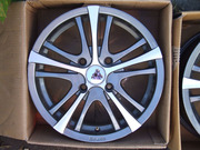 Легкосплавные диски Romeo 15 5х114, 3