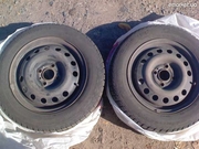 Продается 2 колеса зимних. Gislaved Eurofrost 3 175/65/14 на дисках