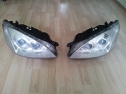 Оригинальные фары на автомобиль Мерседес 221