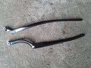 Рычаги дворников б/у Toyota Avalon 2006 года выпуска продам.