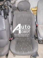 Сидения автомобильные, 3 шт. в одном цвете