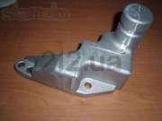 Кронштейн крепления двигателя передний AUDI A6, A100