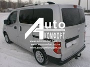 Задний салон, левое стекло на Nissan NV200