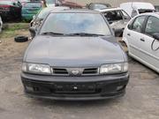 Nissan Primera p10 капот бампер фара дверь