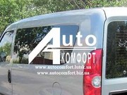Задний салон, левое окно, короткая база на Fiat Doblo 2010-