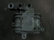 Подушка мотора на VW B6