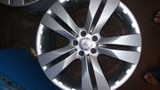 Продам оригинальные одно широкие диски Мерседес ML-166 R20 с летней ре