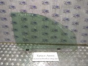 Стекло передней двери, правой на Toyota RAV4 6810142160