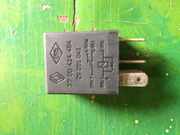 Б/у реле Renault 7700414484, черное 20 A, оригинал,