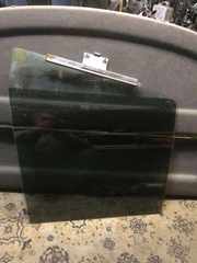 Б/у стекло заднее правое Chery Amulet A11-5203212AB, Чери Амулет,