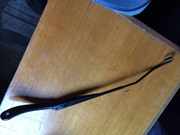 Б/у щеткодержатель левый Renault Megane 2, 8200036916, 8200036915